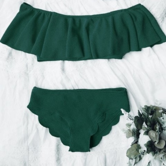 Scalloped off the should bikini set - deep green - Picture 2 of 3